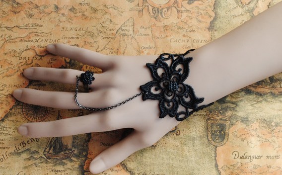 Fabulous Black Lace Rose Lolita Bracelet