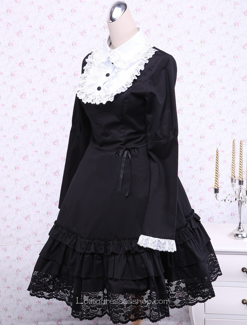 Black Cotton Lace Trim Long Sleeves Bow Gothic Lolita Dress