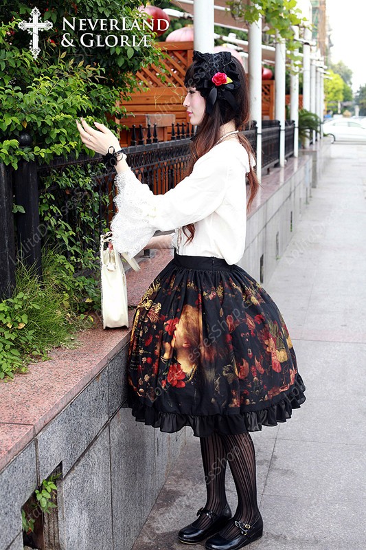 Sweet Choosing Flower Girl Souffle Song Lolita Painting Style Retro Printing Waist Skirt