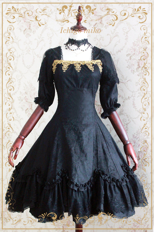 Devil Rose Vintage Black Printed Strawberry Witch Lolita OP Dress