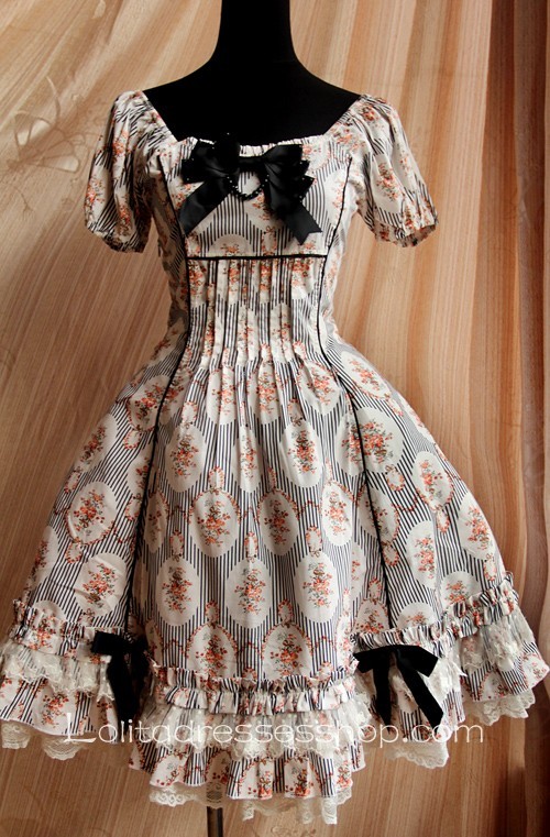 Black Circle Flowers Lolita Short Sleeves Knee-length Dress