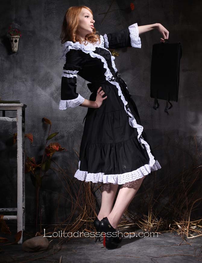 Popular Lace Collar Black And White Half Sleeve Gothic Lolita Dress With Ruffles Decoration