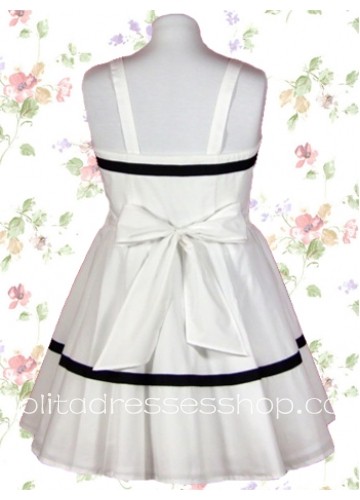 Short White Square Sleeveless Empire Sweet Lolita Dress With Bow Pleated Style