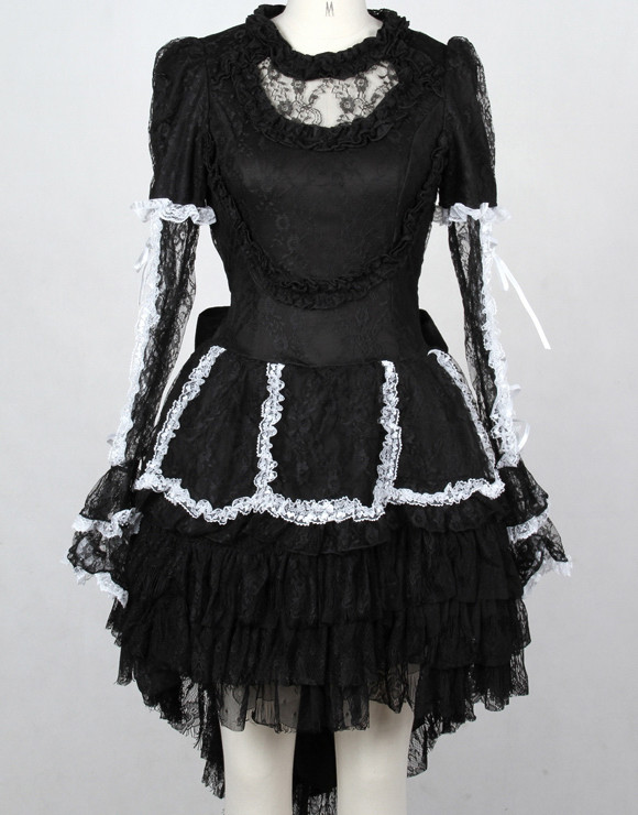 White Cotton Round Neckline bell sleeves multi-layered flounced kuro gothic lolita dress (Black sleeve available)
