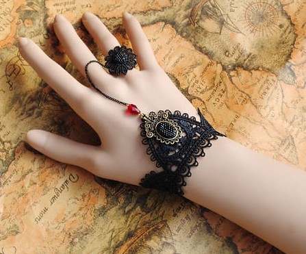 Gorgeous Black Gothic Lace Lolita Bracelet