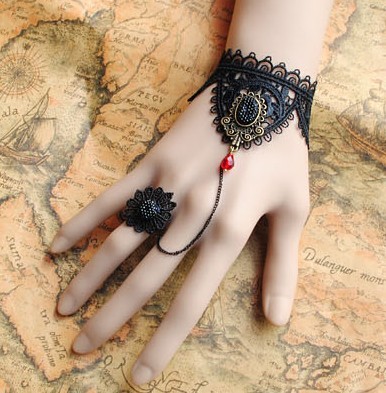 Gorgeous Black Gothic Lace Lolita Bracelet