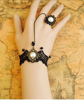 Retro Black Lace attached Ring Pearl Lolita Bracelet