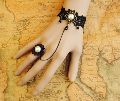 Retro Black Lace attached Ring Pearl Lolita Bracelet