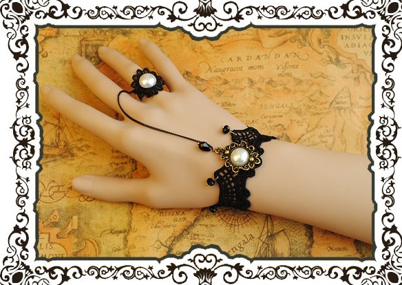 Retro Black Lace attached Ring Pearl Lolita Bracelet