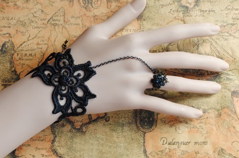 Fabulous Black Lace Rose Lolita Bracelet