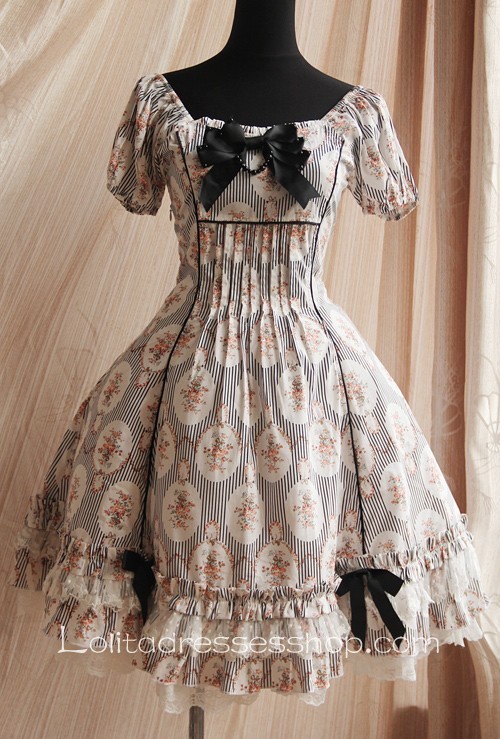 Black Circle Flowers Lolita Short Sleeves Knee-length Dress