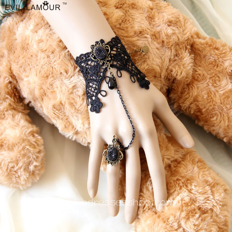 Black Gothic Lace Lolita Bracelet