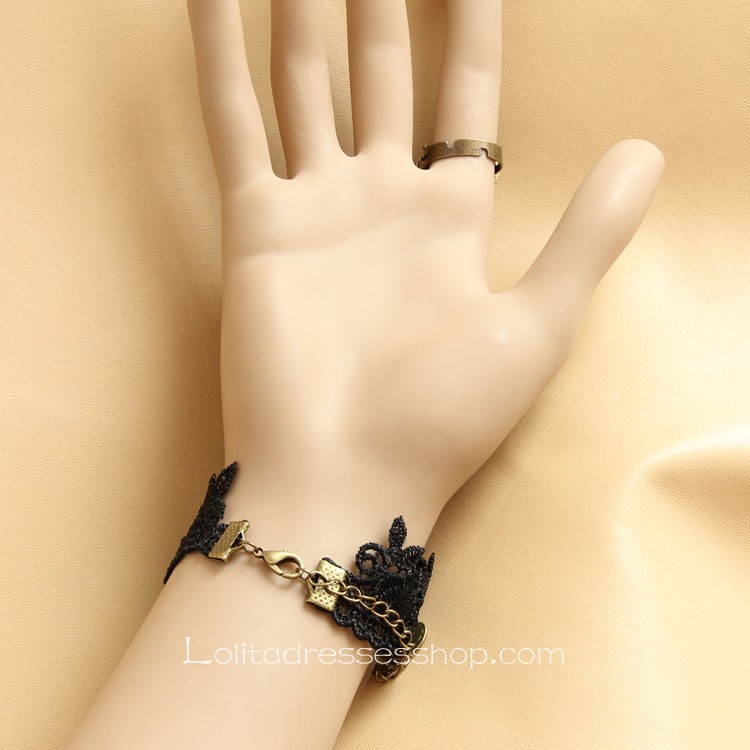 Black Gothic Lace Lolita Bracelet