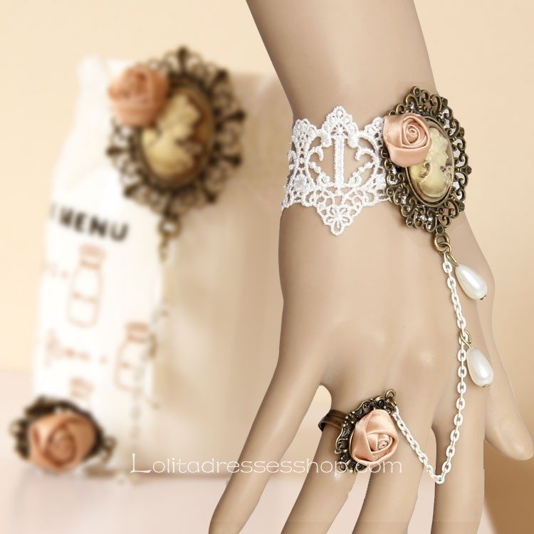 White Floral Sweet Lace Lolita Bracelet