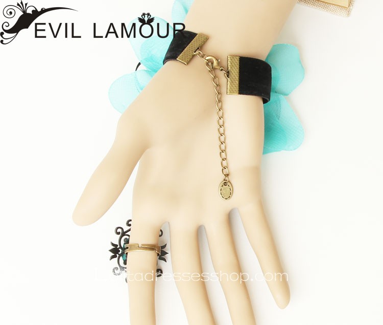 Black Flannelette Green Flower Lolita Bracelet