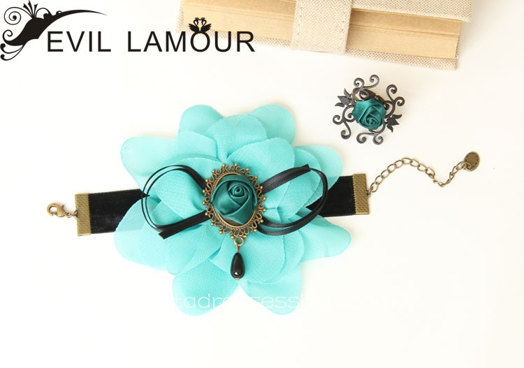 Black Flannelette Green Flower Lolita Bracelet