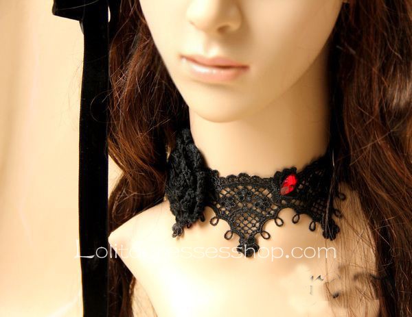 Female Retro Nightmare Vampire Gothic Lace Necklace