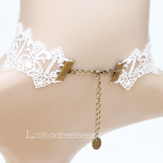 Lolita Lafite Lace Sweet White Flowers Necklace