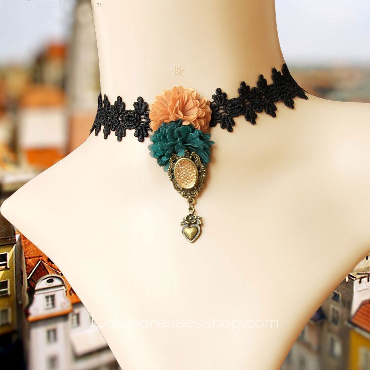 Lolita Retro Black Lace Flower Necklace