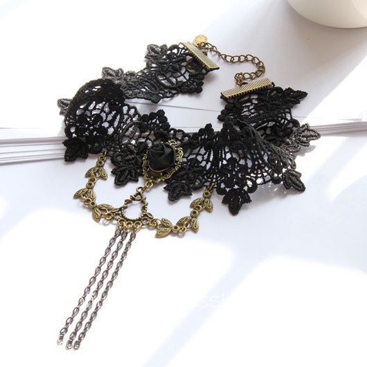 Lolita Noble Vintage Lace Necklace