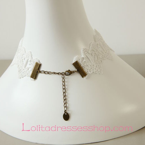 Lolita White Lace Crucifix Christmas Fashion Nightclubs Queen Necklace