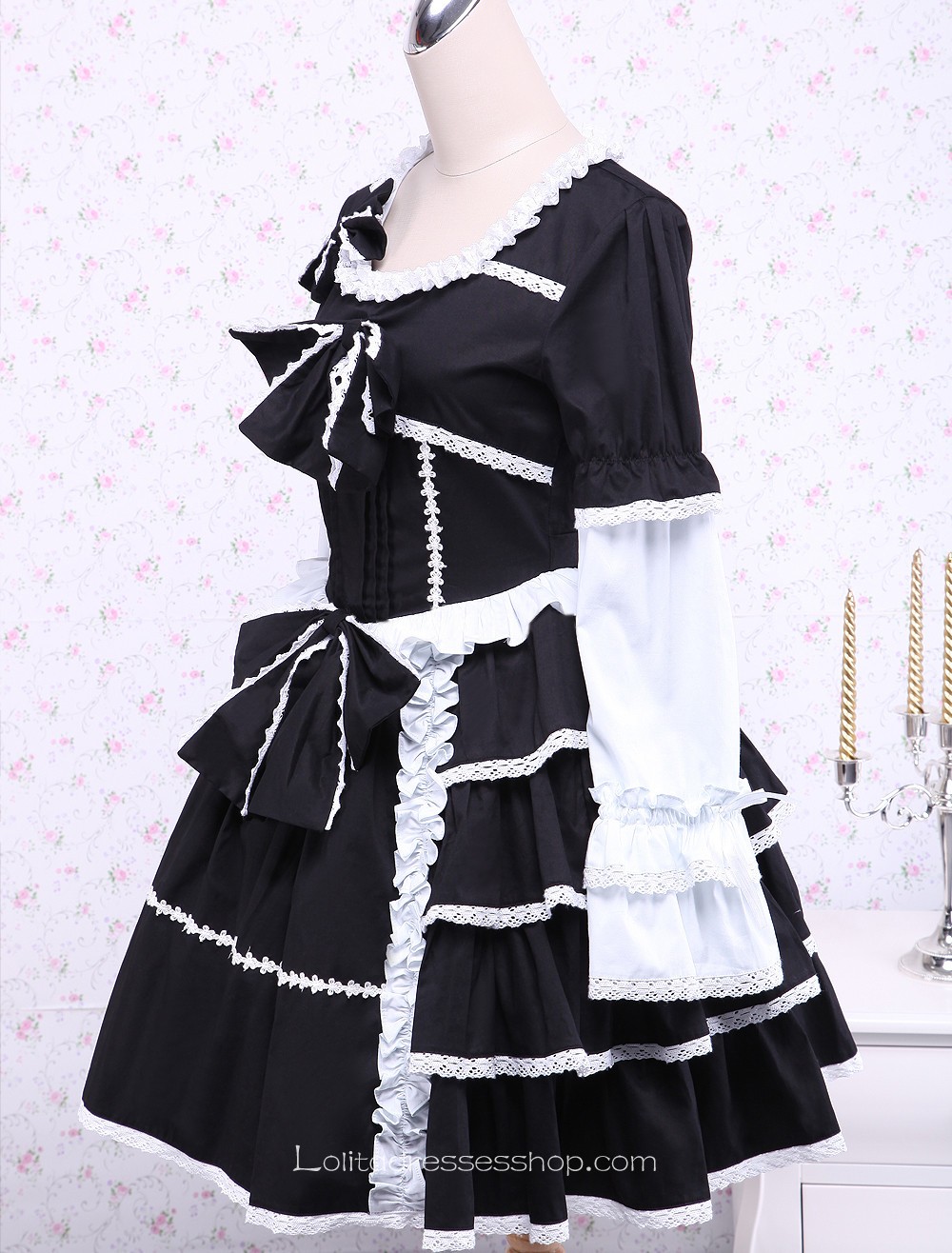 Black Cotton White Lace Trim Knee-length Gothic Lolita Dress