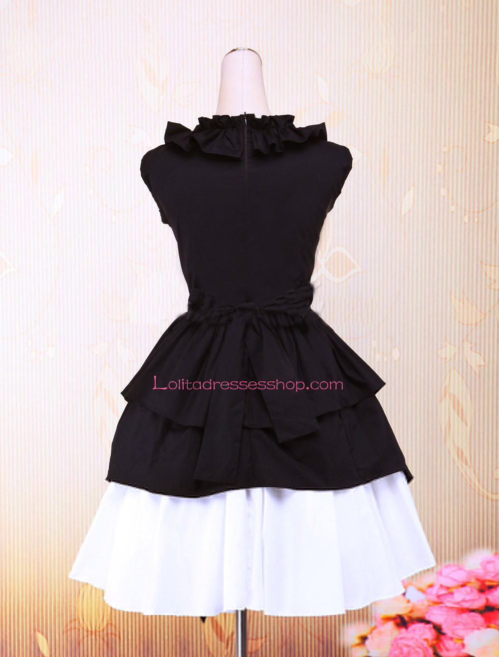 Black and White Cotton Round Neck Sleeveless Splicing Gothic Lolita Dress