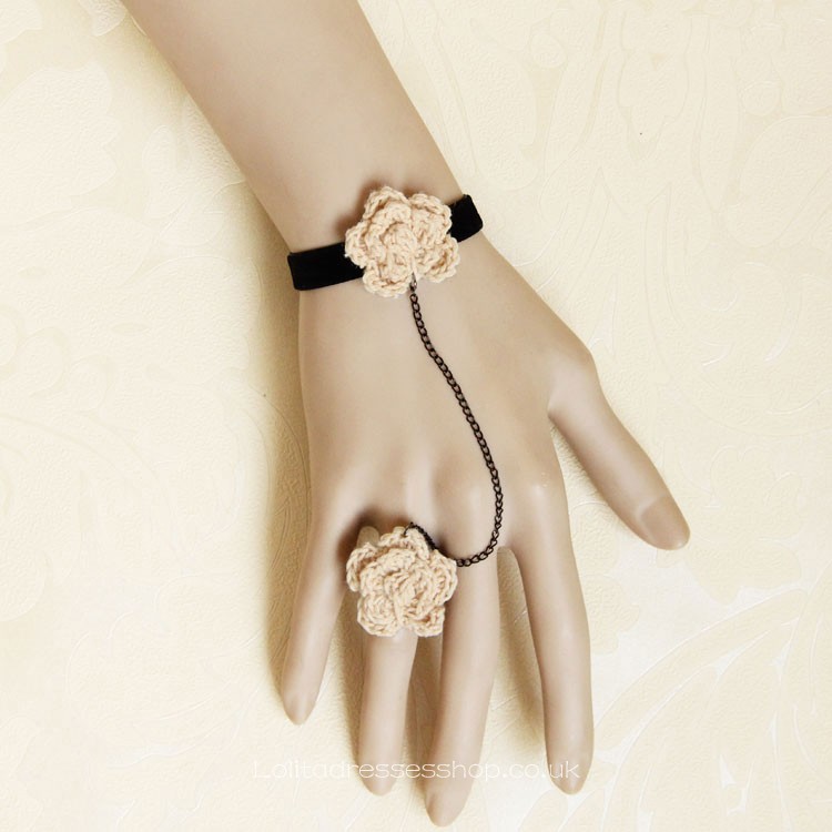 Sen Department Vintage Wool Flower Lolita Bracelet