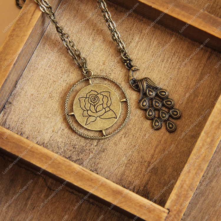 Retro Bronzed Alloy PeacockLolita Sweater Chain