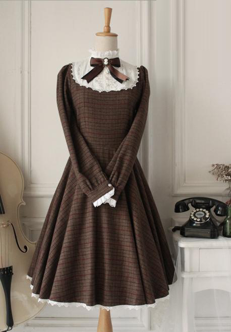 Vintage Lattice Wool Doll Collar Long Sleeves Fashion Lolita Dress