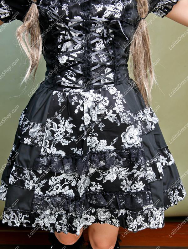 Idyllic Black Short-sleeved Floral Punk Lolita Dress