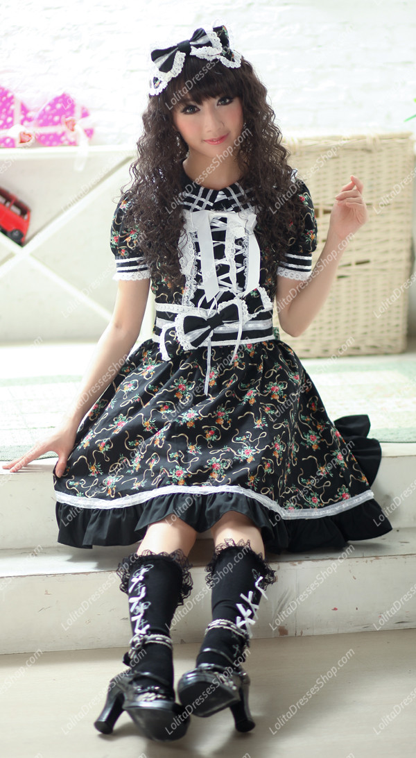 Black Garden Round Neck Short Sleeves Floral Flouncing Punk Lolita Dress