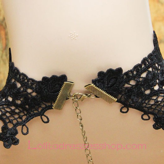 Lolita Gothic Black Lace Red Roses Gem Retro Court Necklace