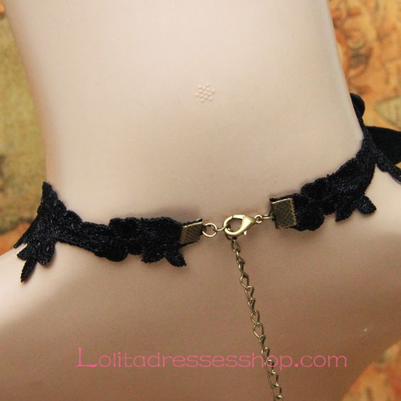 Lolita Gothic Black Lace Black Roses Retro Court Necklace