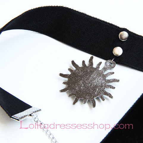 Lolita Little Sun Rivet Punk Style Black Velvet Ribbon Necklace