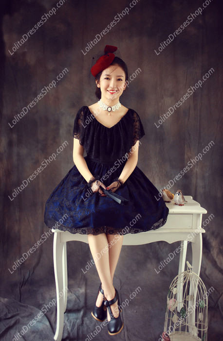 Vintage Lace Princess Dark Blue V-neck Short Sleeves Palace Fashion