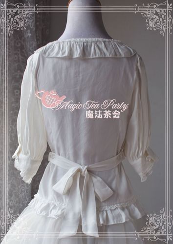 Magic Tea Party Lolita Fisciano Blouse