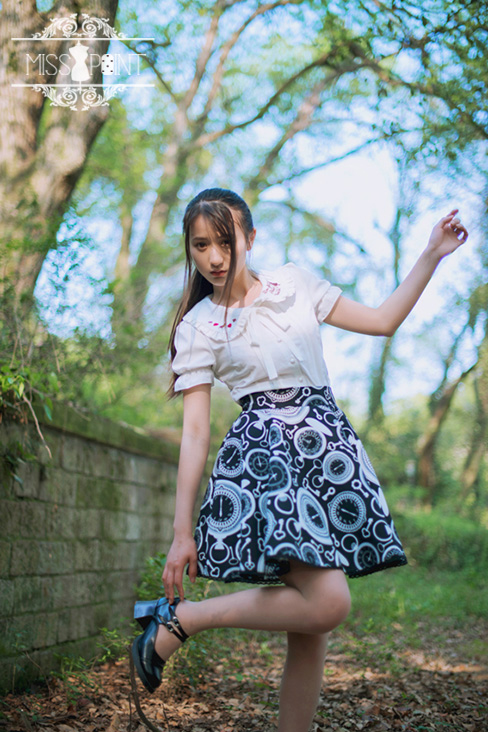 The key to the Future Miss Point Lolita Skirt