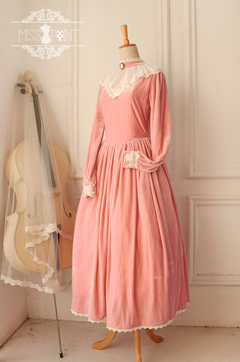 The Lady in the Painting Vintage Miss Point Lolita OP Dress