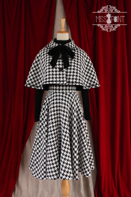 Monets Garden Vintage Houndstooth Miss Point Loilta Cape and Skirt Set