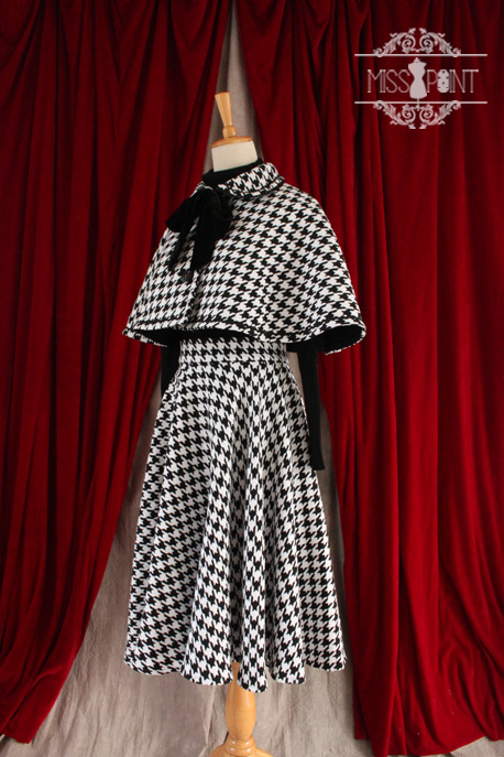 Monets Garden Vintage Houndstooth Miss Point Loilta Cape and Skirt Set