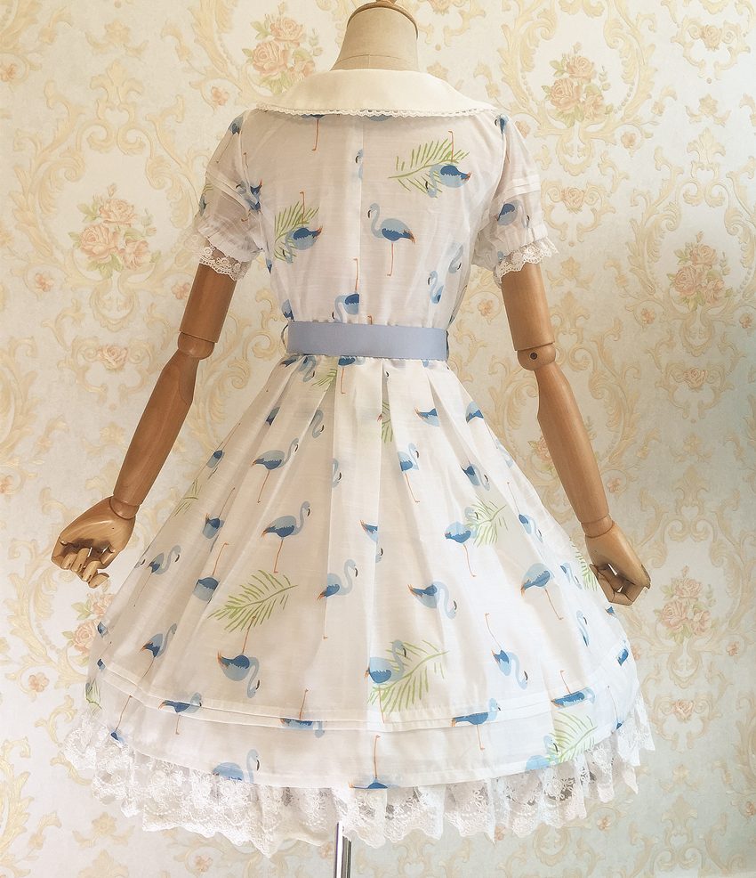 Short Sleeve Swan Printing Lolita Dress