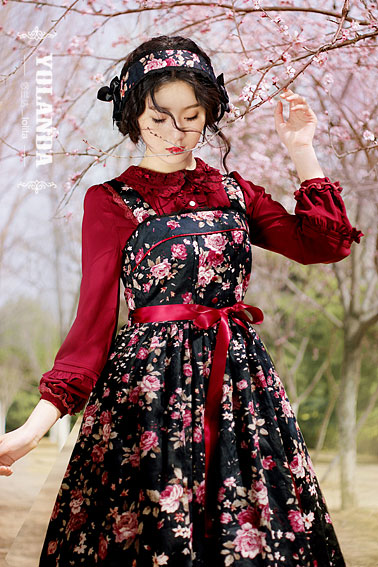 Four Colors Camellias Dark Bands Lolita Dress