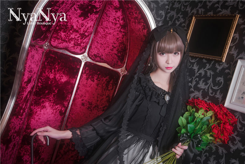 Rose Chandelier Printing Stitching Gothic Lolita JSK