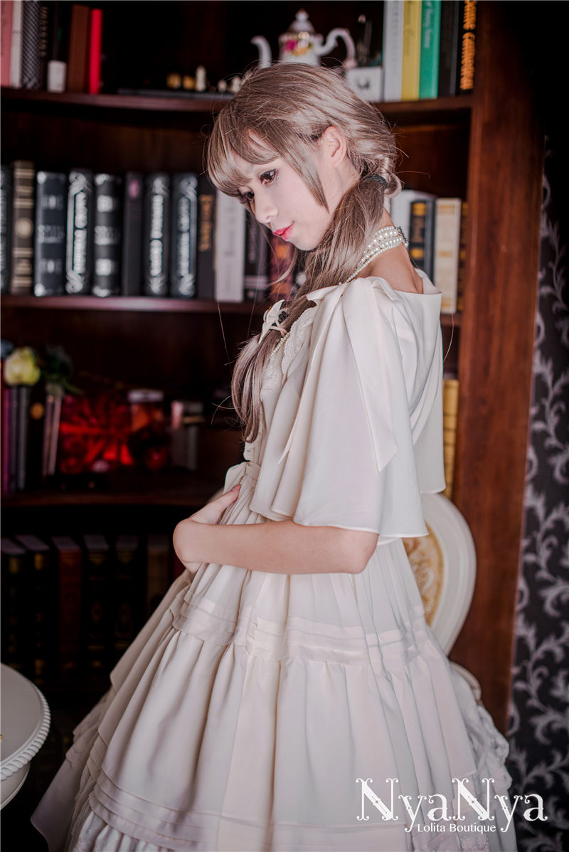 Solid Color Chiffon Dawn And Moon Four Meters Sweep Short Sleeve Lolita OP