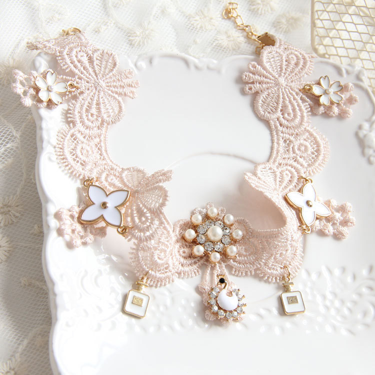 Vintage Palace Swan Lolita Necklace