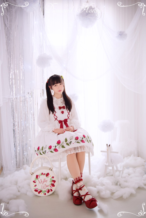 Strawberry Rattan Lolita Dress Cute Auger Strawberry Embroidery Dress