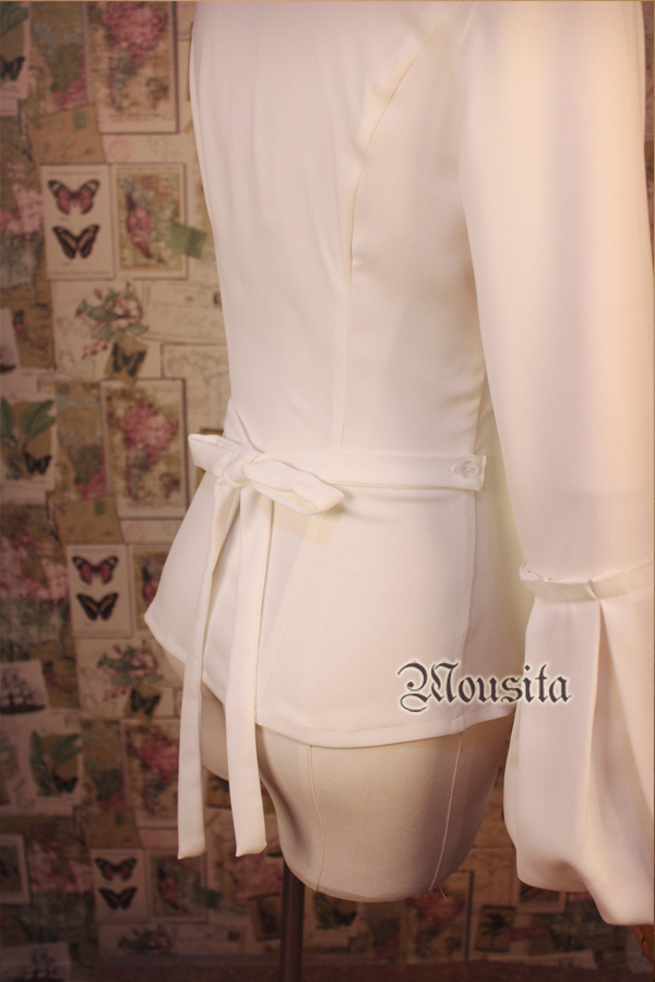 Mousita Lolita Petal Collar Lantern Sleeves Long-Sleeved Shirt
