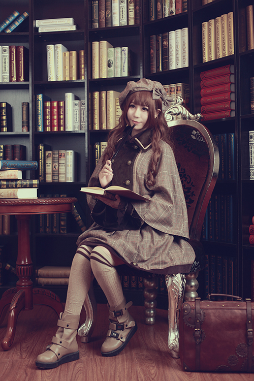 Infanta - The Fog of Baker Street- Quji Lolita Cape