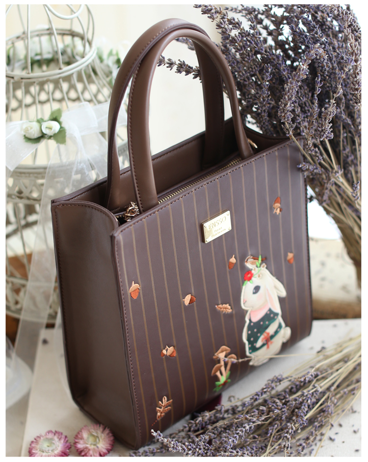 Lovely retro embroidered rabbit handbag